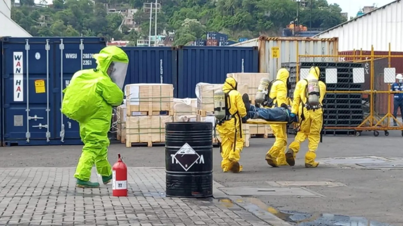 Respuesta de emergencia a materiales peligrosos (nivel advertencia)